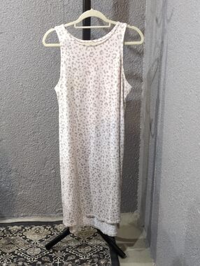 Sleeveless Leopard Print Nightgown in Light Beige